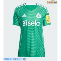 Camisa de time de futebol Newcastle United Bruno Guimaraes #39 Replicas 2º Equipamento Feminina 2025-26 Manga Curta